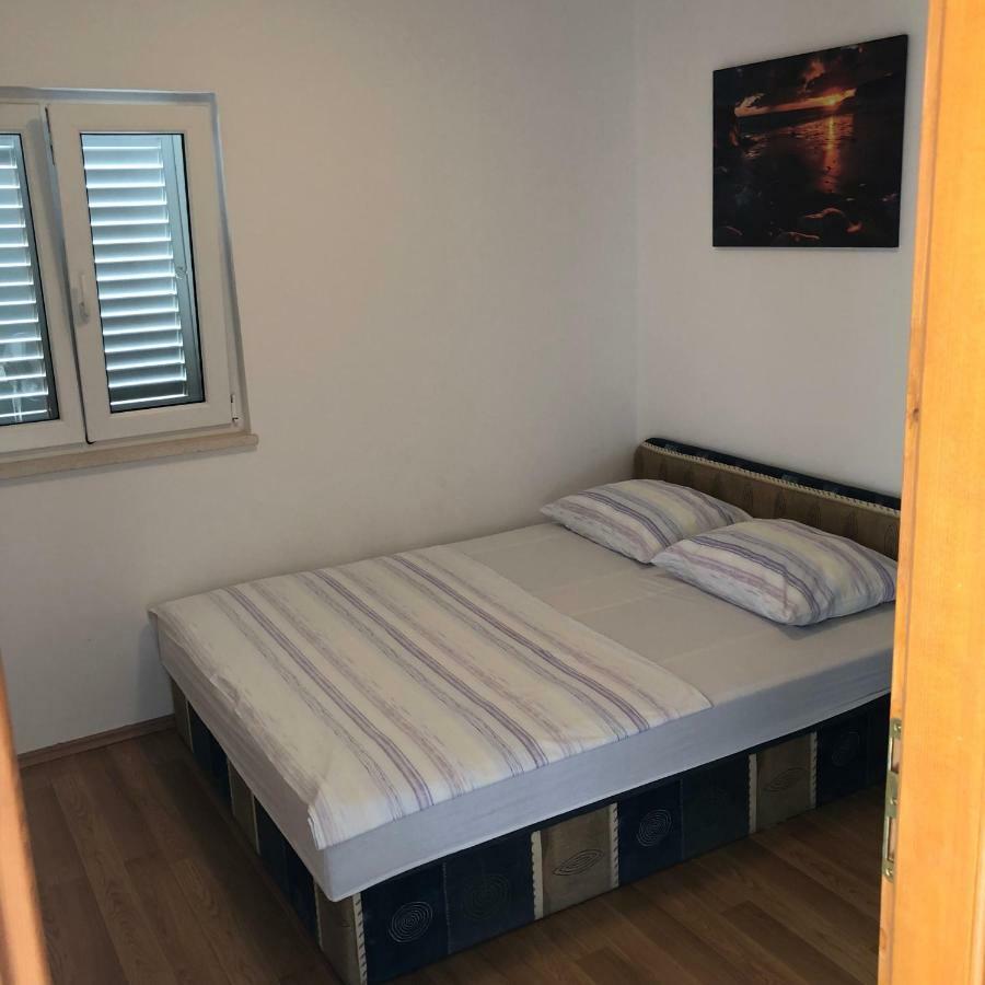 Apartments Volarevic Blace Luaran gambar